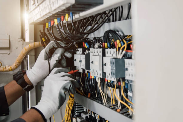 Best Local Electrician Companies  in Quinlan, TX